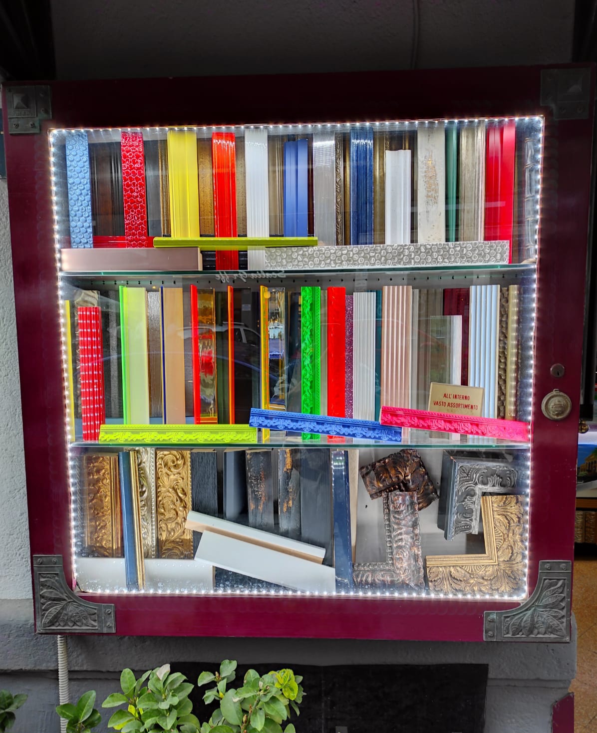 Cornici personalizzate e restauro a Palermo